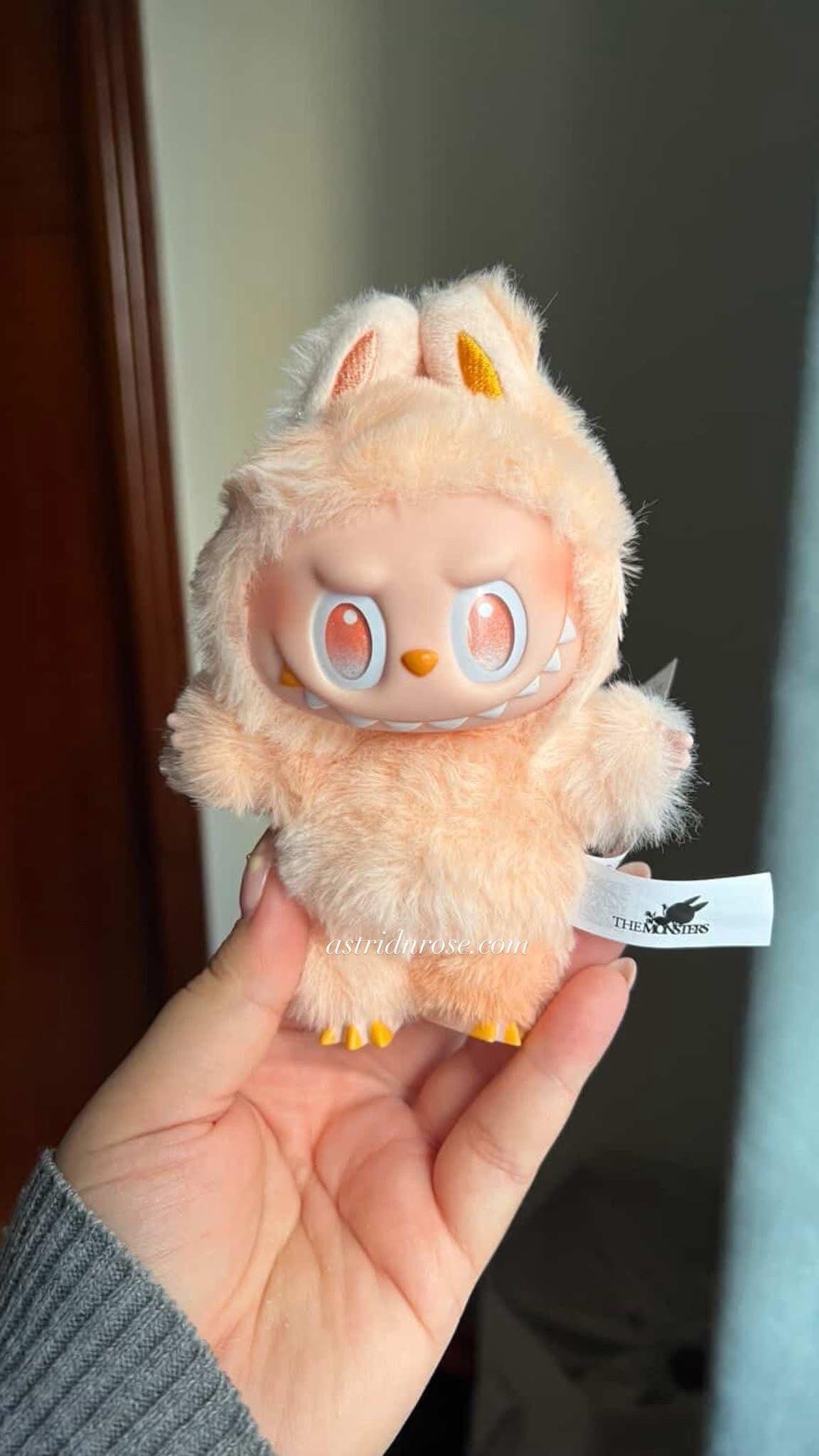 Labubu v3 Big Energy The Monsters Vinyl Plush - Astrid & Rose
