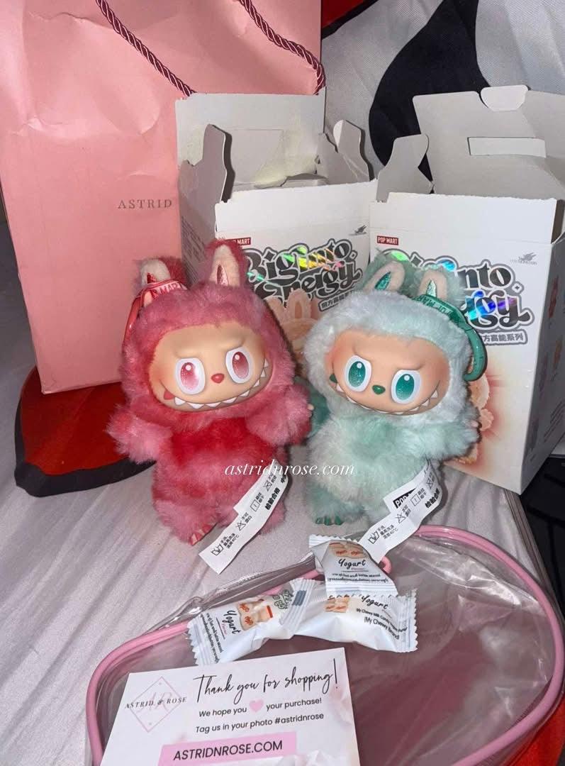 Labubu v3 Big Energy The Monsters Vinyl Plush - Astrid & Rose