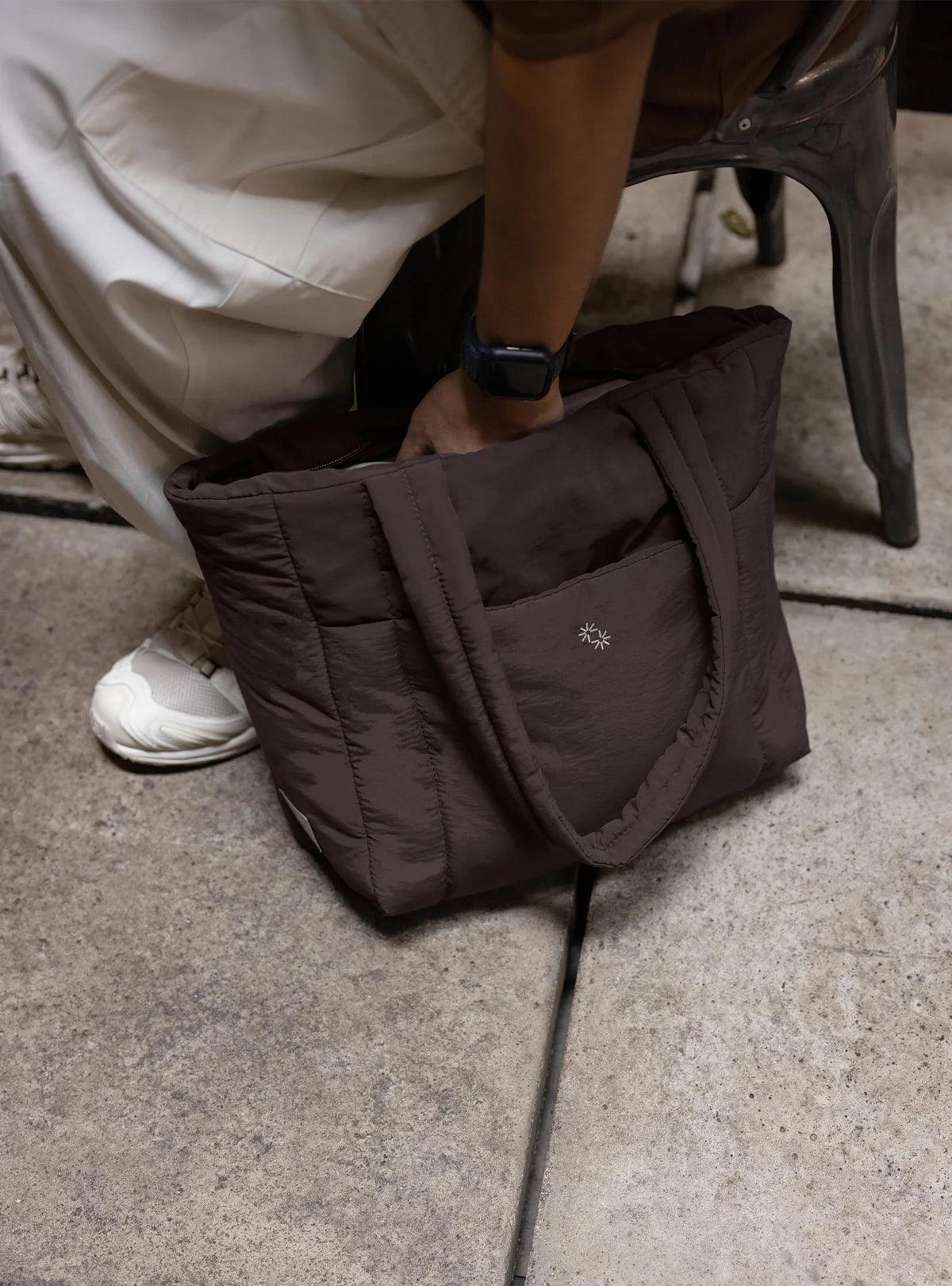 Paper Bunny Puffer Shopper (PREORDER) - Astrid & Rose