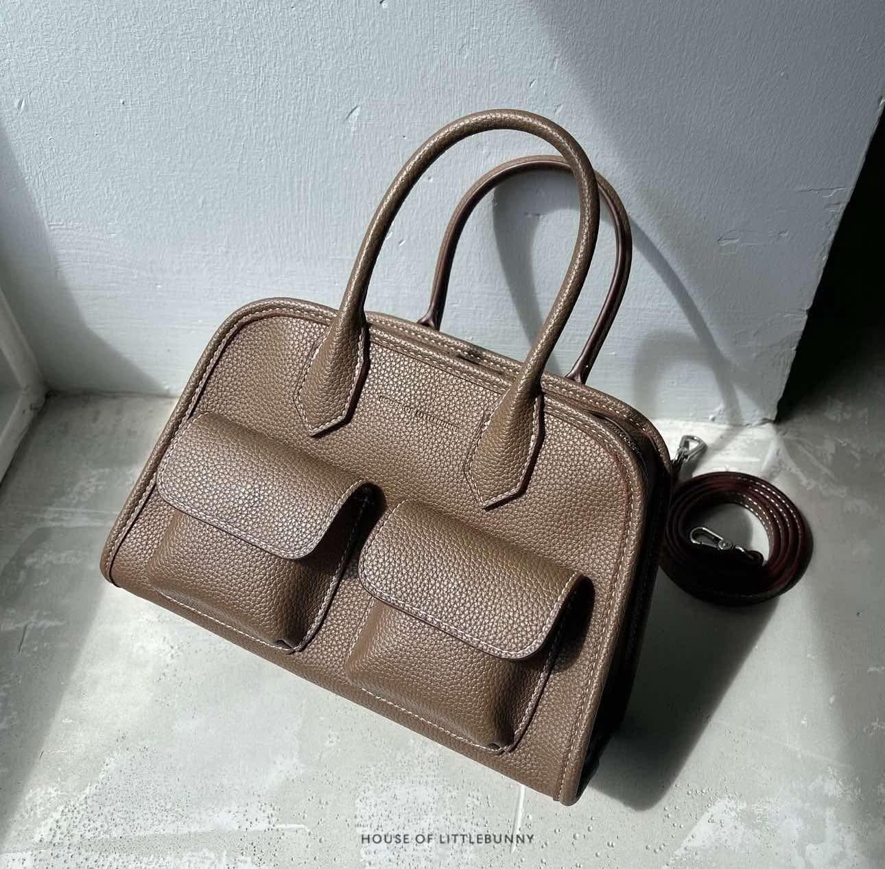 House of Little Bunny Kim 25 - Astrid & Rose