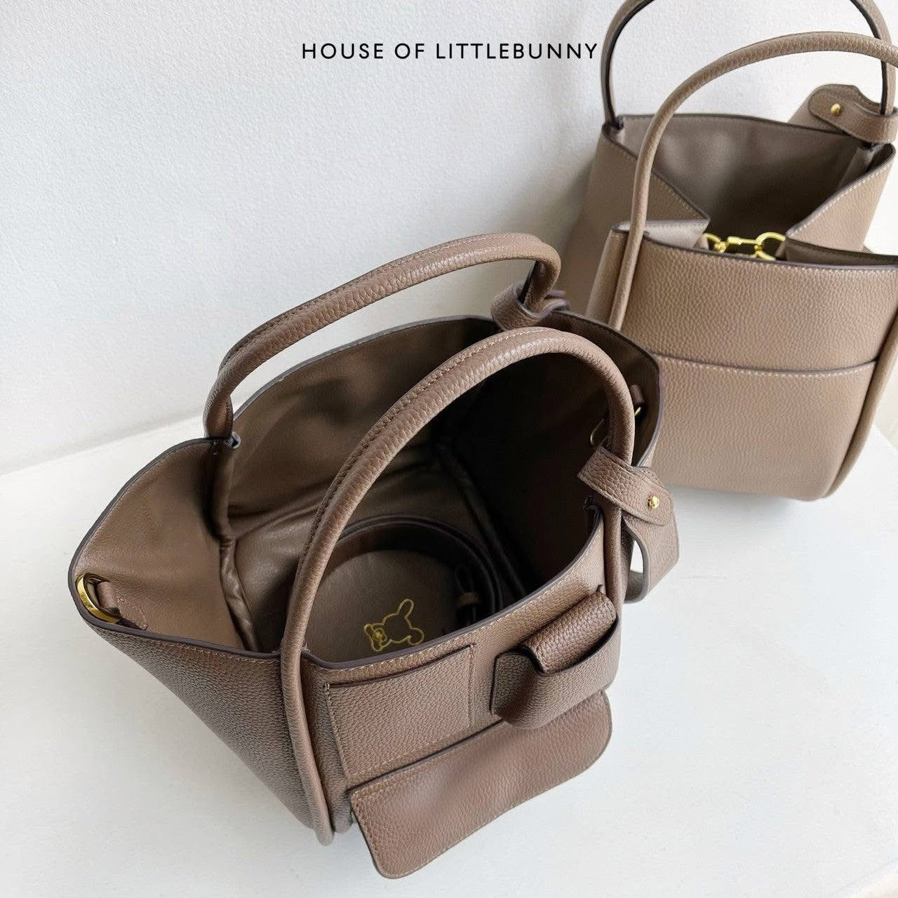 House of Little Bunny New Journey - Astrid & Rose