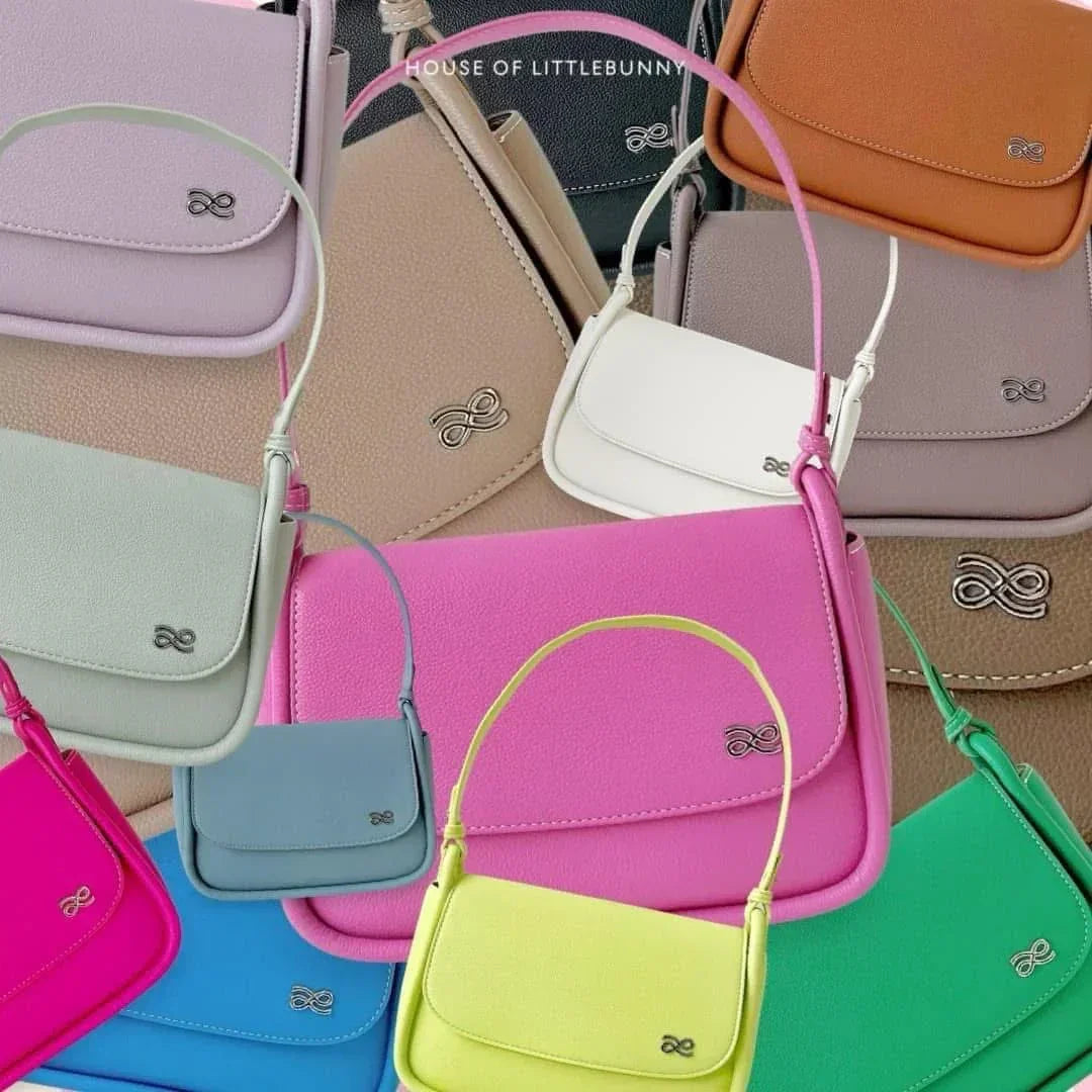 House of Little Bunny Penelope with free Heart Wallet