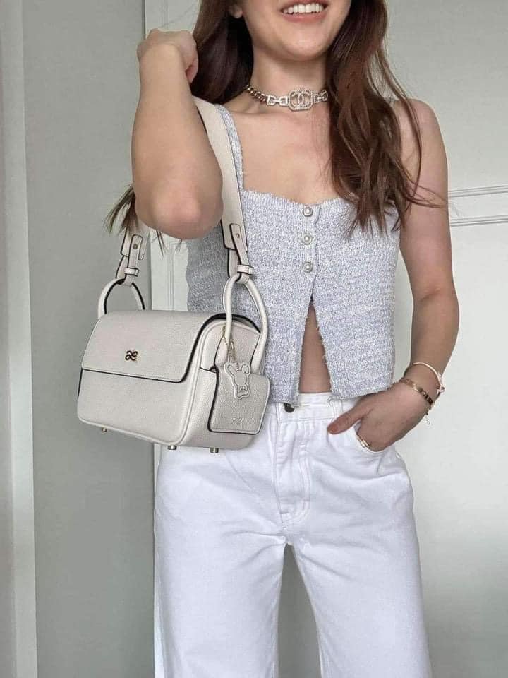 House of Little Bunny Treasure 22 in Destiny - Astrid & Rose